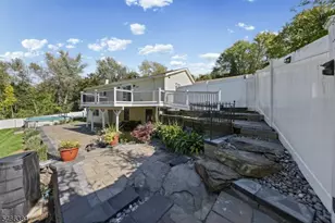 461 Rutherford Ave, Franklin, NJ 07416 - Photo 29