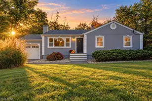 5 Hickory Pl, Randolph Township, NJ 07869 - Photo 1