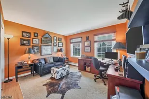 8 Elm Ct, Washington Township, NJ 07853 - Photo 23