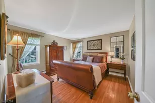 8 Elm Ct, Washington Township, NJ 07853 - Photo 21