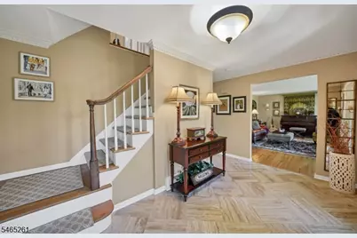 8 Elm Ct, Washington Township, NJ 07853 - Photo 7