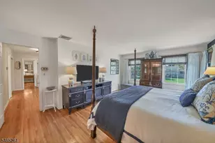 8 Elm Ct, Washington Township, NJ 07853 - Photo 17