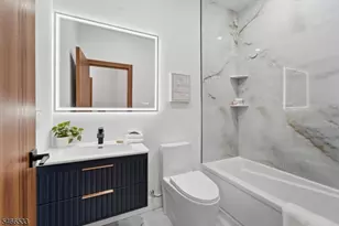 161 21st St, Irvington, NJ 07111 - Photo 33
