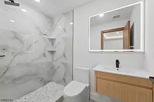 161 21st St, Irvington, NJ 07111 - Photo 41
