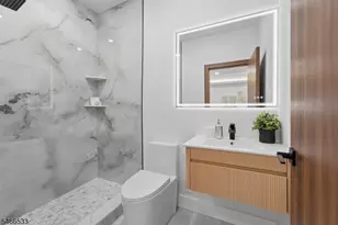 161 21st St, Irvington, NJ 07111 - Photo 23