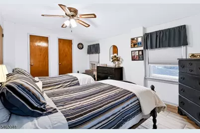 60 W Sumner Ave, Roselle Park, NJ 07204 - Photo 21