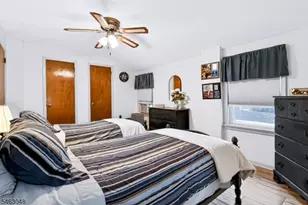 60 W Sumner Ave, Roselle Park, NJ 07204 - Photo 21