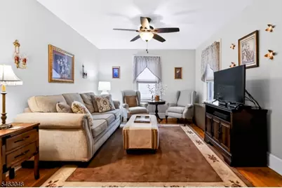 60 W Sumner Ave, Roselle Park, NJ 07204 - Photo 9