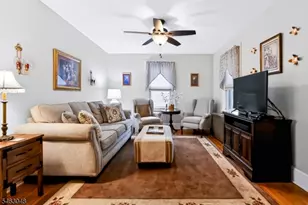 60 W Sumner Ave, Roselle Park, NJ 07204 - Photo 9