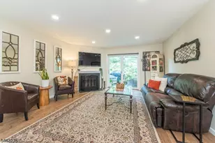 32 Bowfell Ct, Wayne, NJ 07470 - Photo 13