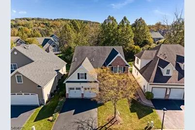 4 Bluffs Ct, Hamburg, NJ 07419 - Photo 23