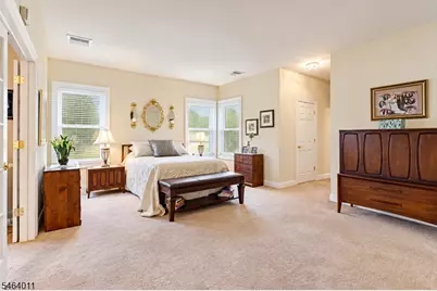 4 Bluffs Ct, Hamburg, NJ 07419 - Photo 13