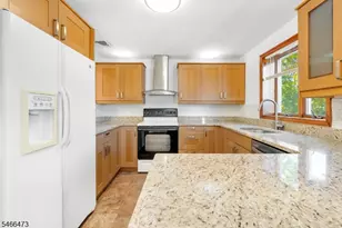 11 Mountain View Terrace, Byram Township, NJ 07871 - Photo 15