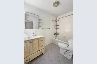 35 Green Ave #1, Madison, NJ 07940 - Photo 7