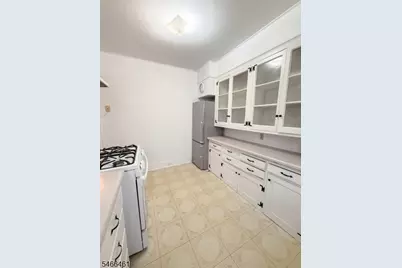 35 Green Ave #1, Madison, NJ 07940 - Photo 5