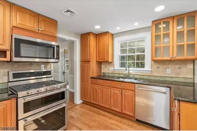 16 Hillside Pl, Cranford Township, NJ 07016 - Photo 17