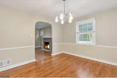 16 Hillside Pl, Cranford Township, NJ 07016 - Photo 9