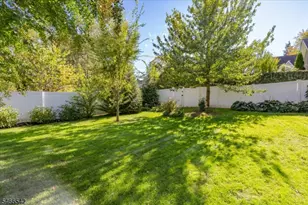 16 Hillside Pl, Cranford Township, NJ 07016 - Photo 39