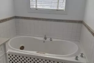 5 Linabury Ln, Chester, NJ 07930 - Photo 11