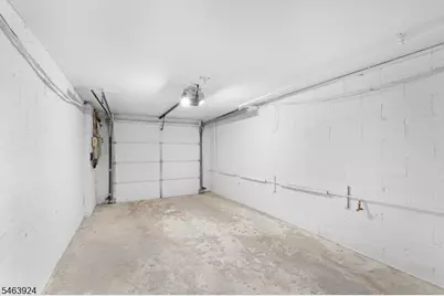 106 Stockton Ct, Parsippany, NJ 07950 - Photo 27
