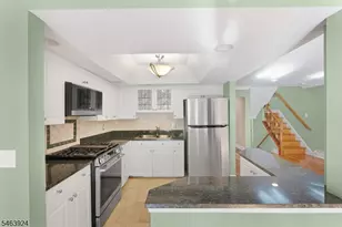 106 Stockton Ct, Parsippany, NJ 07950 - Photo 11