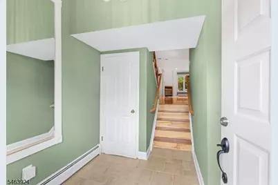 106 Stockton Ct, Parsippany, NJ 07950 - Photo 3