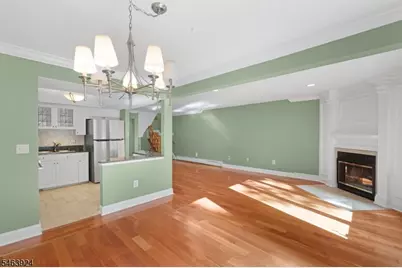 106 Stockton Ct, Parsippany, NJ 07950 - Photo 5