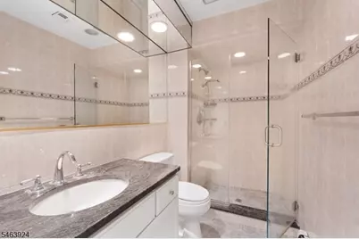 106 Stockton Ct, Parsippany, NJ 07950 - Photo 17