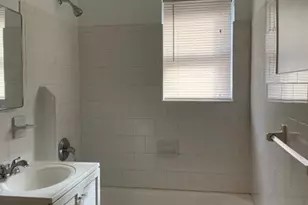 16 Roosevelt Pl, Montclair, NJ 07042 - Photo 7