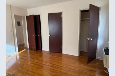 16 Roosevelt Pl #B6, Montclair, NJ 07042 - Photo 13