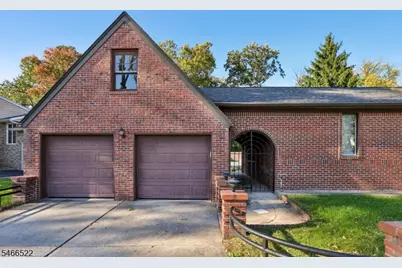 97 Amherst Ave, Woodbridge Township, NJ 07067 - Photo 5