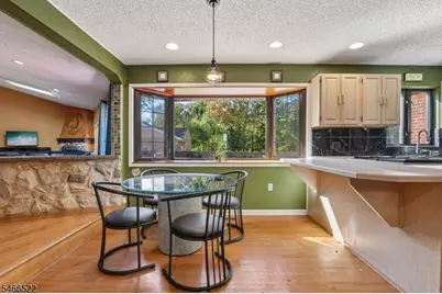 97 Amherst Ave, Woodbridge Township, NJ 07067 - Photo 21
