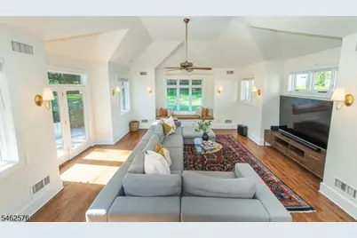 496 Ridgewood Ave, Glen Ridge, NJ 07028 - Photo 23