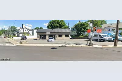 135 E McFarlan St, Dover, NJ 07801 - Photo 1