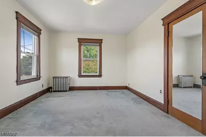 412 N Park Ave, Linden, NJ 07036 - Photo 25