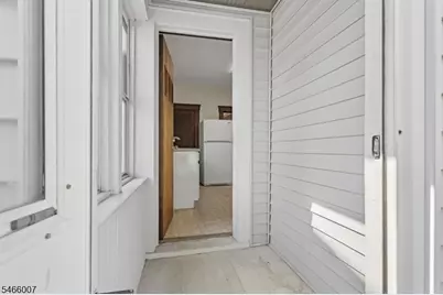 412 N Park Ave, Linden, NJ 07036 - Photo 19