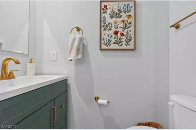56 Limestone Blvd, Washington Township, NJ 07882 - Photo 17
