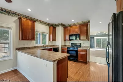 16 Havenhill Rd, Hardyston Township, NJ 07419 - Photo 7