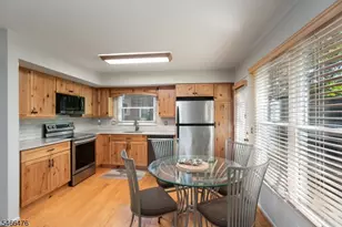 5 Eton Ct, Bedminster Township, NJ 07921 - Photo 9