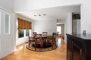 5 Eton Ct, Bedminster Township, NJ 07921 - Photo 7