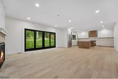 51 Dogwood Rd., Morris Plains, NJ 07950 - Photo 5