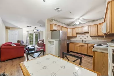 714 Cannella Way #714, Riverdale, NJ 07457 - Photo 5