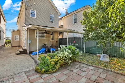 457 Maple Ave, Elizabeth, NJ 07202 - Photo 23