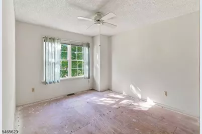 702 Brokaw Ct, Bridgewater, NJ 08807 - Photo 15