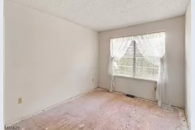 702 Brokaw Ct, Bridgewater, NJ 08807 - Photo 17