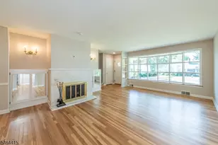 10 Fernwood Dr, Fair Lawn, NJ 07410 - Photo 7