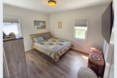 190 Stevens Ave #1, Cedar Grove, NJ 07009 - Photo 9