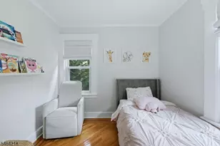 2 Winsor Pl, Bloomfield Twp., NJ 07003 - Photo 21