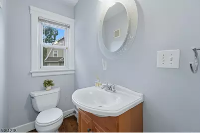 2 Winsor Pl, Bloomfield Twp., NJ 07003 - Photo 13
