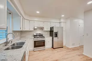 3302 Stonehedge Rd, Edison, NJ 08820 - Photo 21